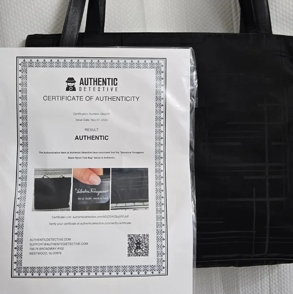 EUC Vintage Salvatore Ferragamo Nylon And Leather Tote w/COA - Picture 8 of 8